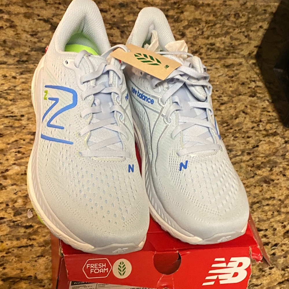 New Balance Sky Blue Fresh Foam Athletic Sneakers 10.5 W